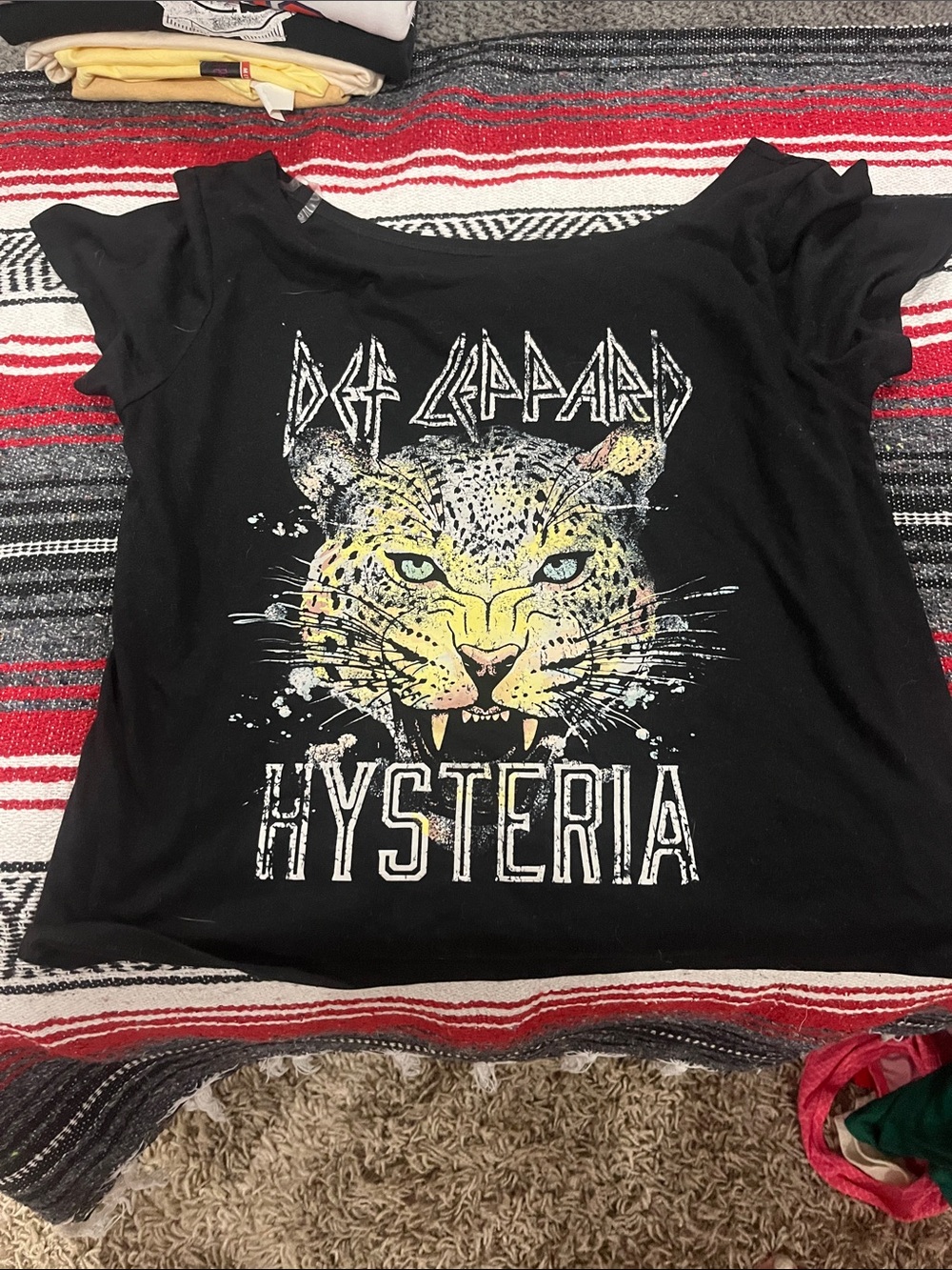 Def Leppard Hysteria Leopard Graphic Crop Top - Black